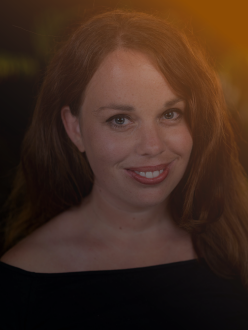 Jasmin Spreer, BA