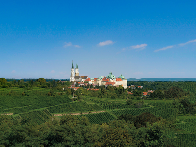 Stift Kloster- <b> neuburg